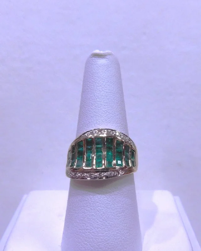 Custom Diamond Rings For Anniversary Gifts-14K EMERALD AND DIAMOND RING