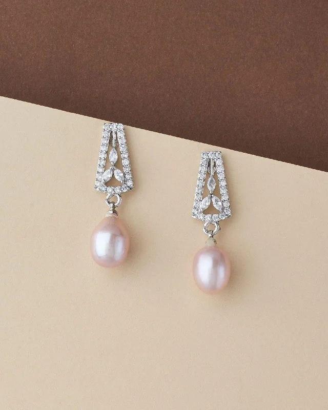 Custom Earrings For Wedding Day Gifts-Pretty Pink Pearl Hang Earring