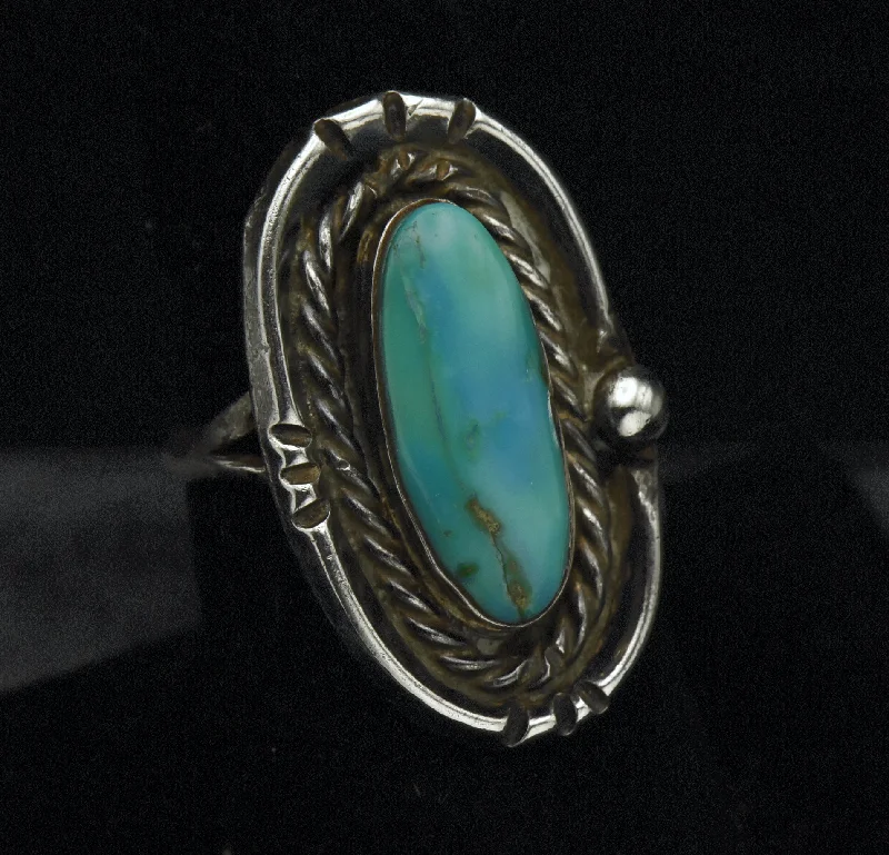 Luxury Gold Rings For Special Occasions-Vintage Handmade Sterling Silver Turquoise Southwestern Style Ring - Size 7