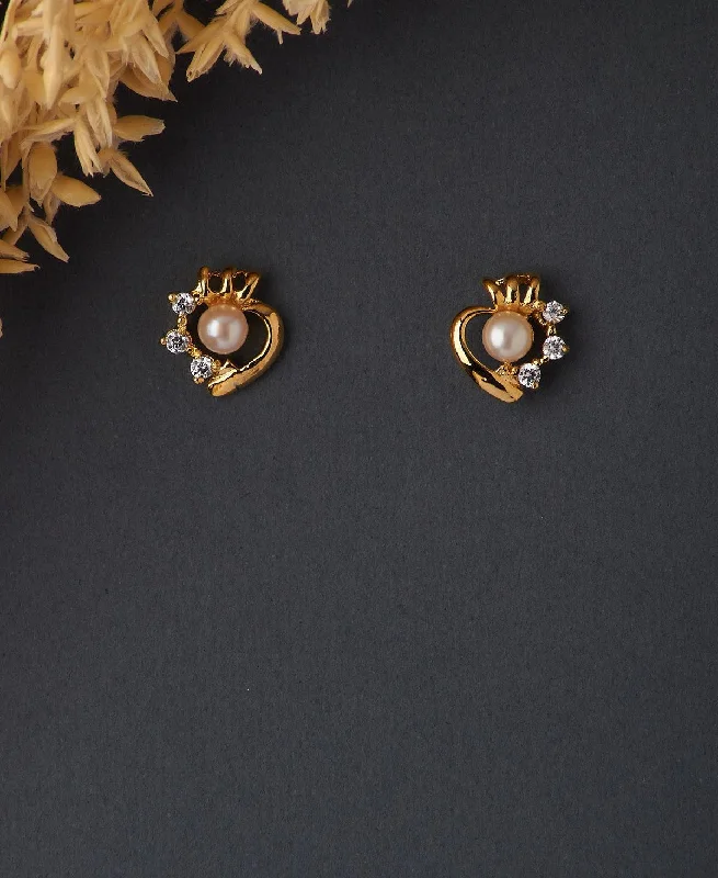 Boho Chic Earrings For Fashion-Pretty Pearl Stud Earring