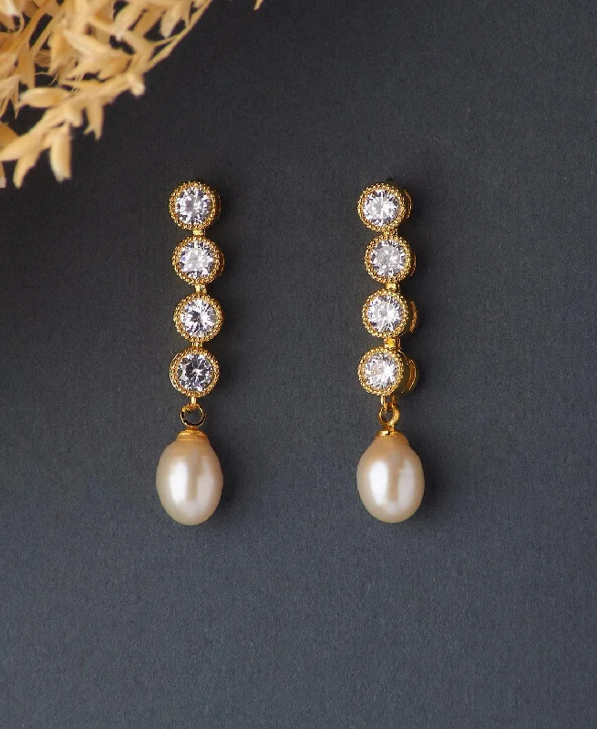 Statement Earrings For Fashion Week-Delicate Stone Studded Pearl Earring