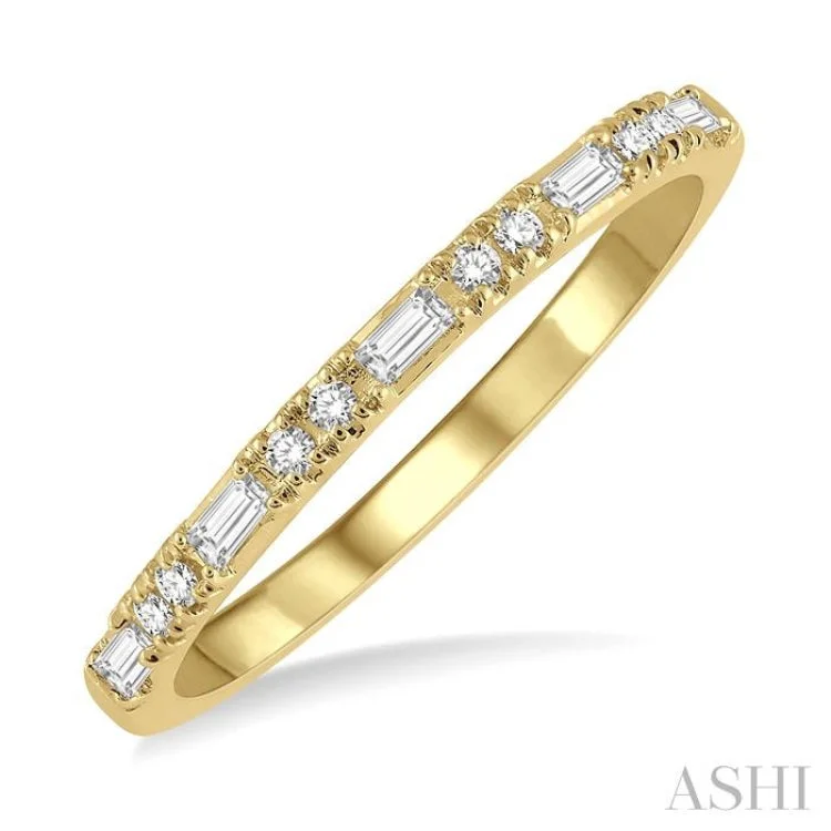 Simple Engagement Rings For Special Proposals-1/6 Ctw Baguette and Round Cut Diamond Stack Band in 14K Yellow Gold