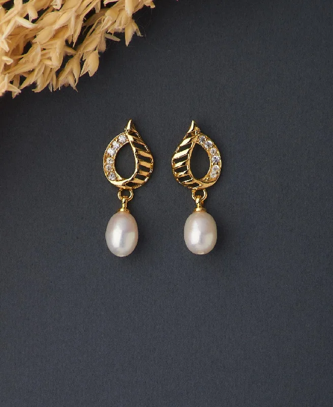 Elegant Gold Earrings For Day Wear-Leaf Real Pearl Hanging Earring