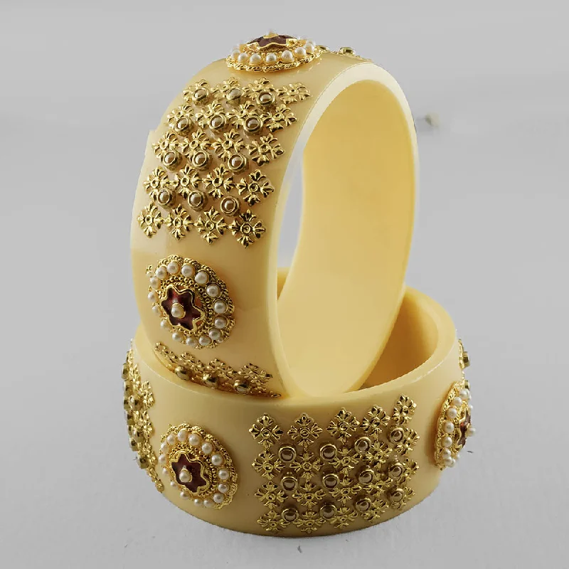 Trendy Custom Engagement Bangles For Brides-SOB Set of 2 Designer  Acrylic Bangles with Studded Kundan