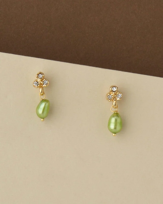 Unique Dangle Earrings For Special Occasions-Little Pretty Hang Pearl Earring