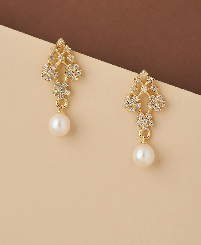 Classic Stud Earrings For Everyday Look-Floral Stone Studded Pearl Earring