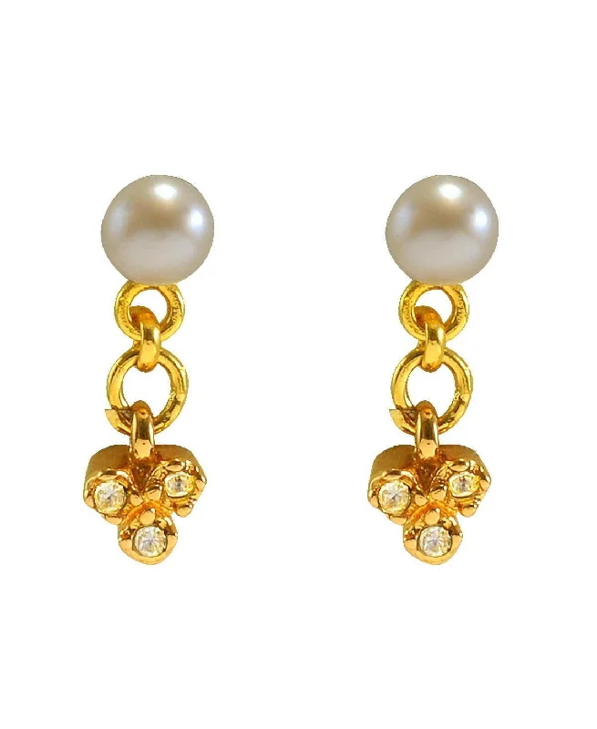 Handmade Crystal Earrings For Night Events-Classic Pearl Stud Earring