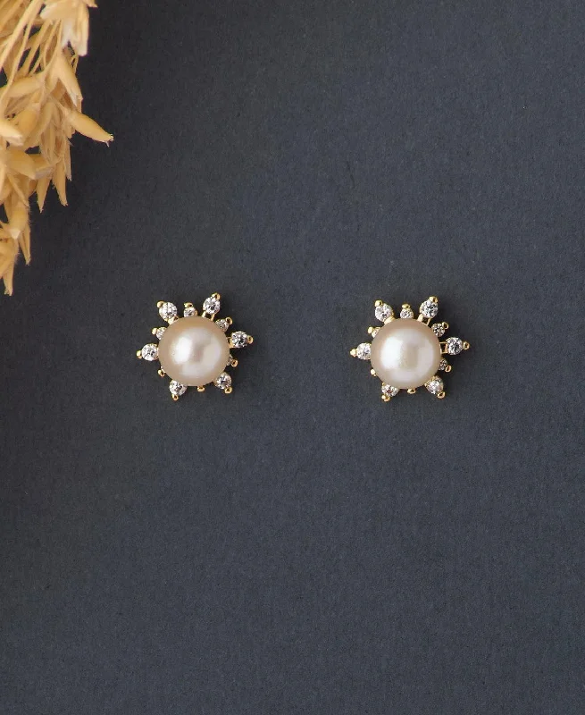 Handcrafted Gemstone Earrings For Special Gifts-Floral White Stud Pearl Earring