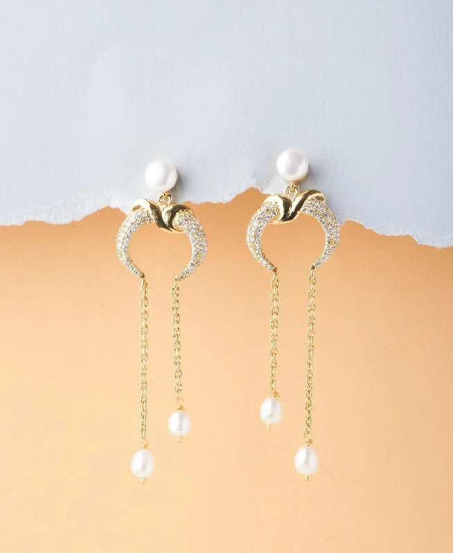 Vintage-Inspired Earrings For Brides-Delicate Stone Studded Pearl Earring