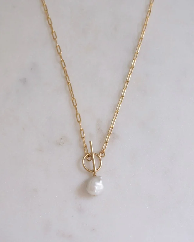 Simple Nameplate Necklace For Personalized Gifts-Keshi Pearl lock necklace