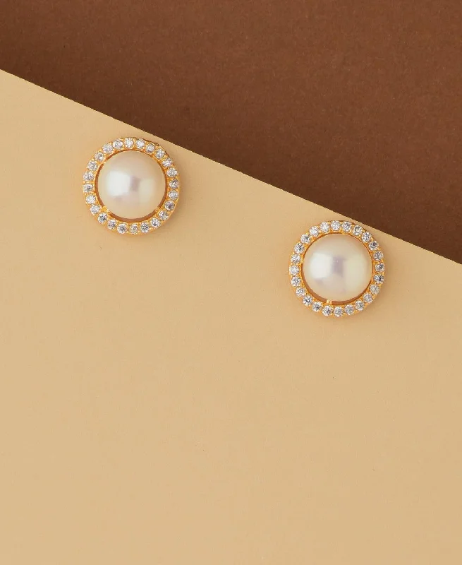 Colorful Resin Earrings For Party Wear-Elegant White Stud Pearl Earring