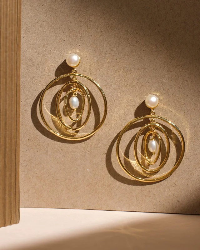 Chic Silver Hoop Earrings For Casual Wear-Power Of Flexibility Pearl Earrings