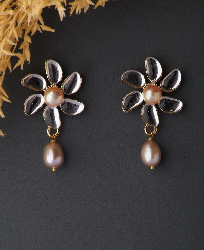 Silver Earrings For Office Look-Fashionable Floral Pearl Hanging Earring