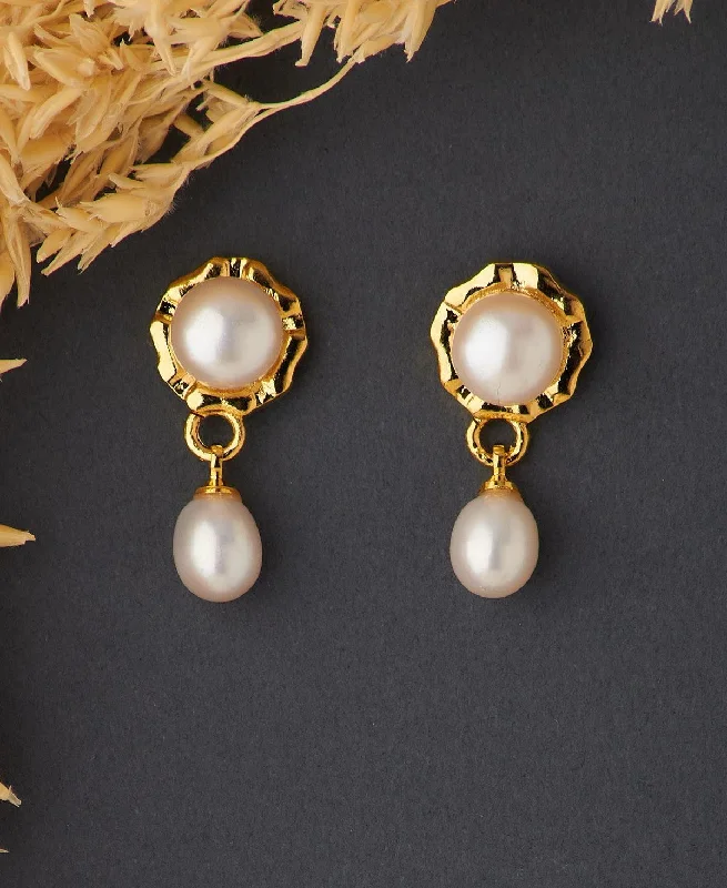 Minimalist Gold Stud Earrings For Women-Classy Pearl Hanging Earring