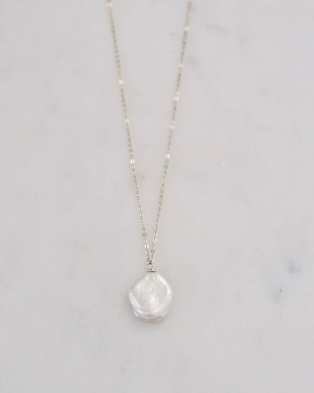 Simple Chain Necklace For Fashionable Look-Keshi pearl necklace (Silver)