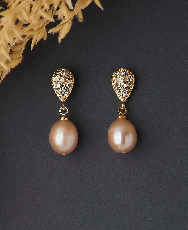 Elegant Earrings With Swarovski Crystals-Elegant Pearl Hanging Earring